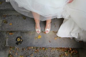 shoot-a-textured-wedding-dress-find-luodong-wedding-photography-studio